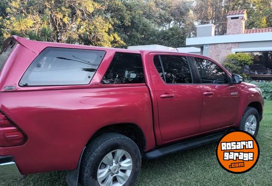 Camionetas - Toyota Hilux SRV 2.8 Tdi D.C 4x2 2016 Diesel 168000Km - En Venta