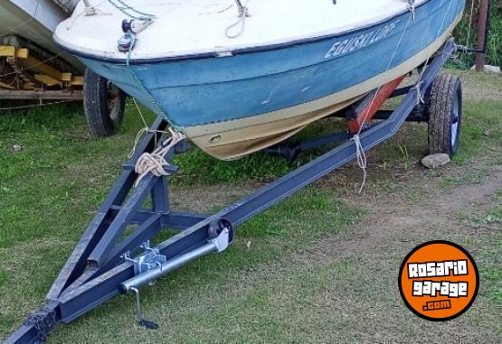 Embarcaciones - Vendo Cuddy / Permuto precio solo Casco - En Venta