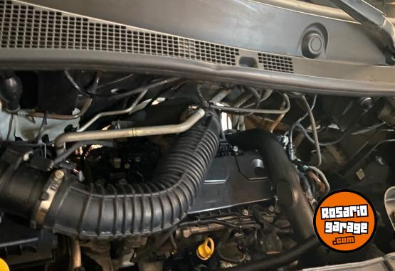 Utilitarios - Renault Renault Master 2015 Diesel 350000Km - En Venta