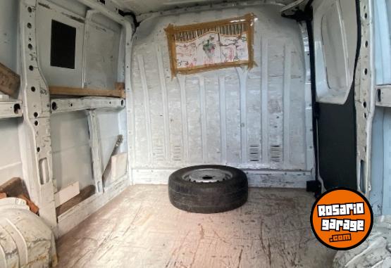 Utilitarios - Renault Renault Master 2015 Diesel 350000Km - En Venta