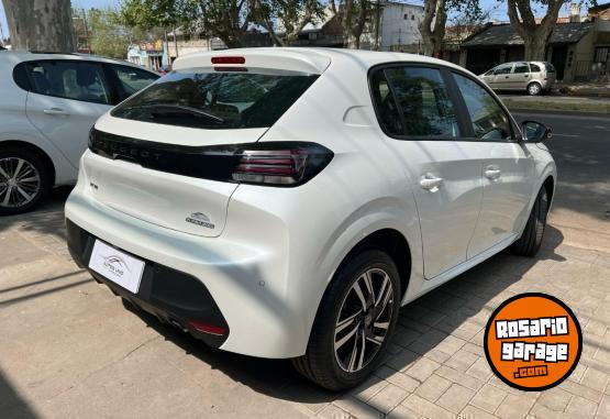 Autos - Peugeot 208 2025 Nafta 0Km - En Venta