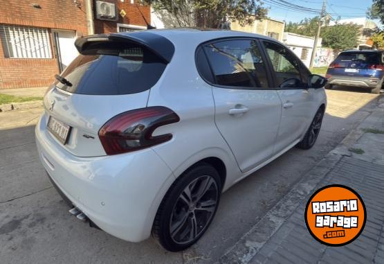 Autos - Peugeot 208 GT 2018 Nafta 48000Km - En Venta
