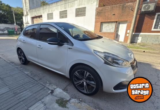 Autos - Peugeot 208 GT 2018 Nafta 48000Km - En Venta