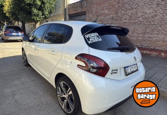 Autos - Peugeot 208 GT 2018 Nafta 48000Km - En Venta