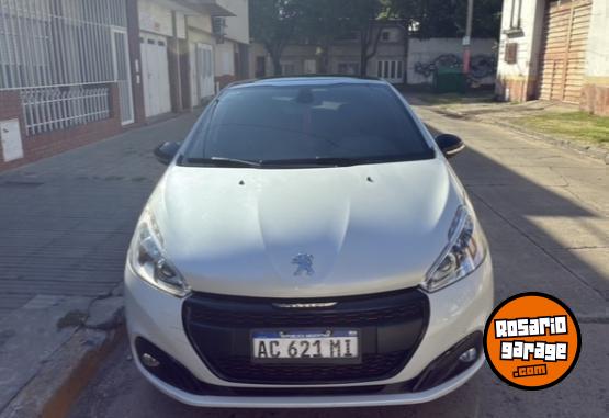Autos - Peugeot 208 GT 2018 Nafta 48000Km - En Venta