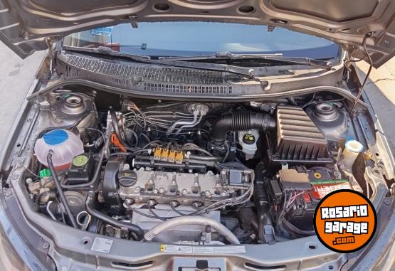 Autos - Volkswagen VOYAGE 1.6 2014 GNC  - En Venta