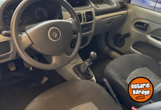 Autos - Renault RENAULT CLIO 2 / 2011 3P 2012 Nafta 120000Km - En Venta