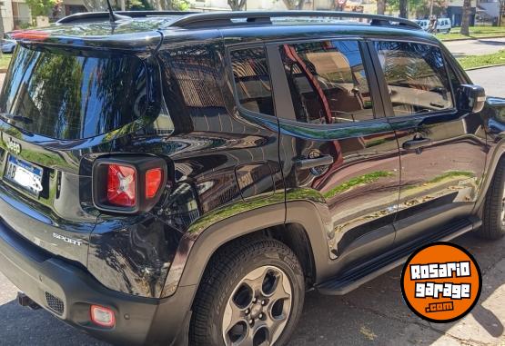 Camionetas - Jeep Jeep renegade Sport plus 2017 Nafta 80000Km - En Venta