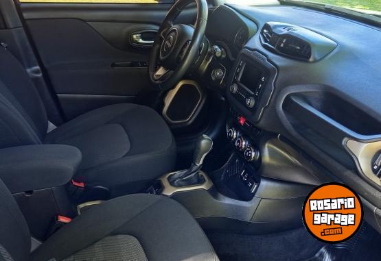 Camionetas - Jeep Jeep renegade Sport plus 2017 Nafta 80000Km - En Venta