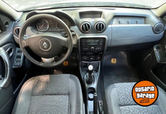 Autos - Renault Duster Confort Plus 2012 GNC 140000Km - En Venta