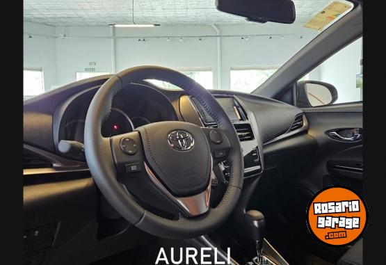 Autos - Toyota Yaris 2025 Nafta 0Km - En Venta