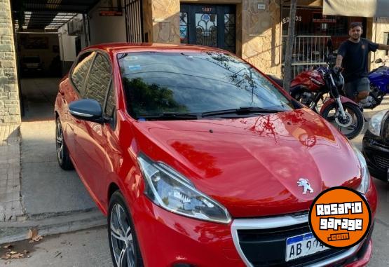 Autos - Peugeot 208 ACTIVE 2017 GNC 123000Km - En Venta