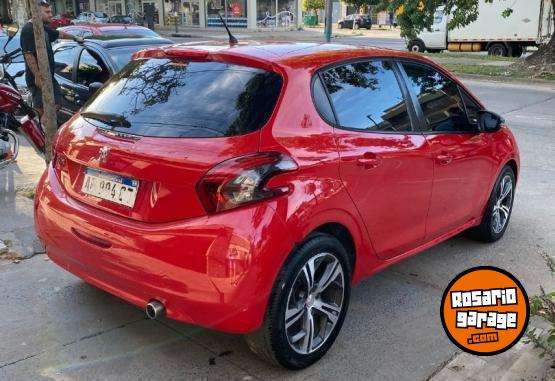 Autos - Peugeot 208 ACTIVE 2017 GNC 123000Km - En Venta