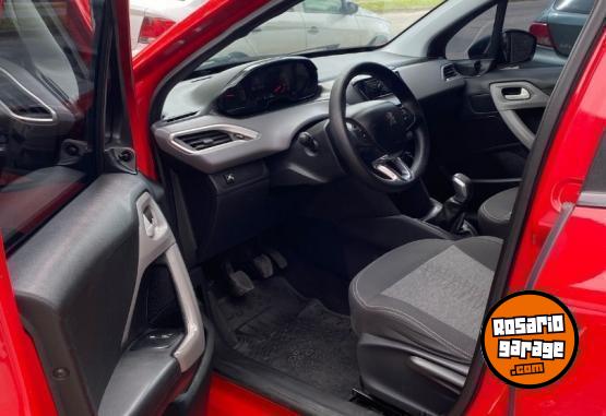 Autos - Peugeot 208 ACTIVE 2017 GNC 123000Km - En Venta