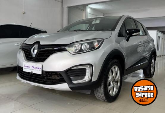 Autos - Renault CAPTUR 2018 Nafta 90000Km - En Venta