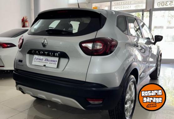 Autos - Renault CAPTUR 2018 Nafta 90000Km - En Venta