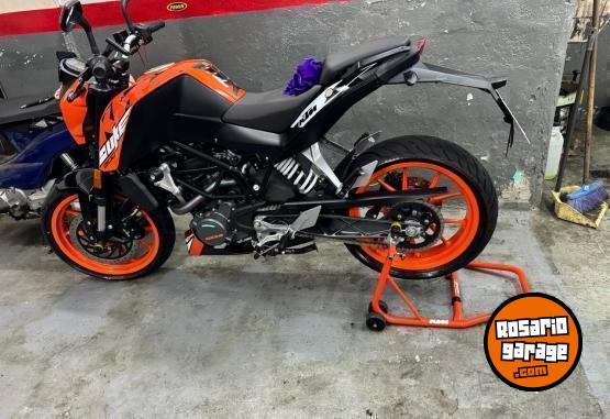 Motos - Ktm DUKE 200 2023 Nafta 9200Km - En Venta