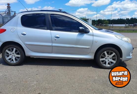 Autos - Peugeot 207 FELINE 1.6 2013 Nafta 110000Km - En Venta