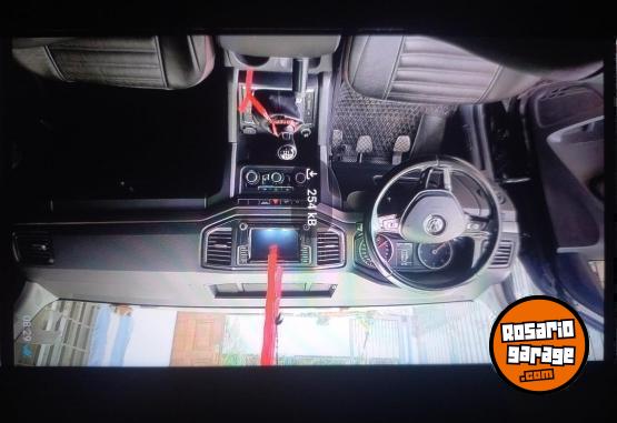 Camionetas - Volkswagen AMAROK 2017 Diesel 128000Km - En Venta