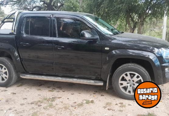 Camionetas - Volkswagen AMAROK 2017 Diesel 128000Km - En Venta