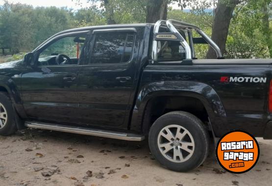 Camionetas - Volkswagen AMAROK 2017 Diesel 128000Km - En Venta