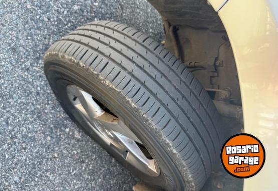 Autos - Renault Duster Tech Road 2.0. 4x4 2014 Nafta 157000Km - En Venta