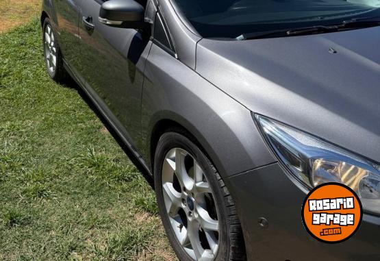 Autos - Ford Focus SE Plus 2.0 2018 Nafta 82000Km - En Venta