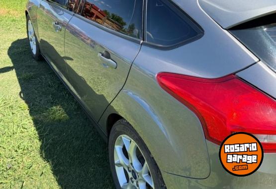 Autos - Ford Focus SE Plus 2.0 2018 Nafta 82000Km - En Venta