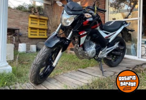 Motos - Honda twister 250 2019 Nafta 19000Km - En Venta