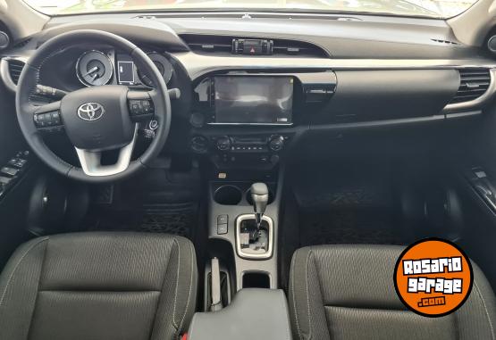Camionetas - Toyota HILUX 4X4 D/C SRV 2.8 TDI 2025 Diesel 0Km - En Venta