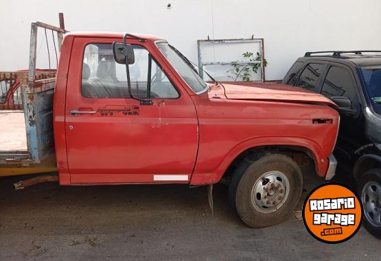 Camiones y Gras - Mara Italia automotores - En Venta