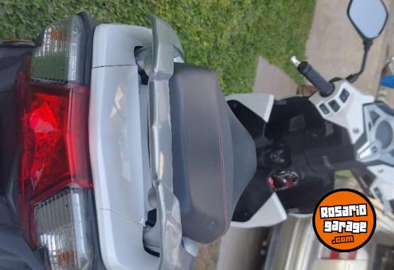 Motos - Honda New elite 2018 Nafta 11600Km - En Venta