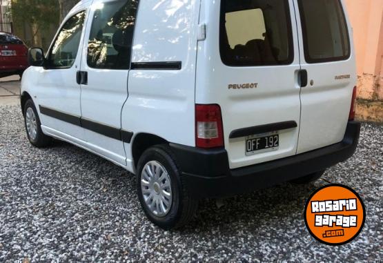 Utilitarios - Peugeot PEUGEOT PARTNER CONFORT 2014 GNC 190000Km - En Venta