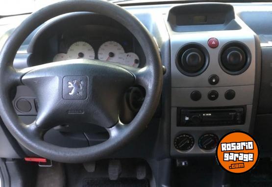 Utilitarios - Peugeot PEUGEOT PARTNER CONFORT 2014 GNC 190000Km - En Venta