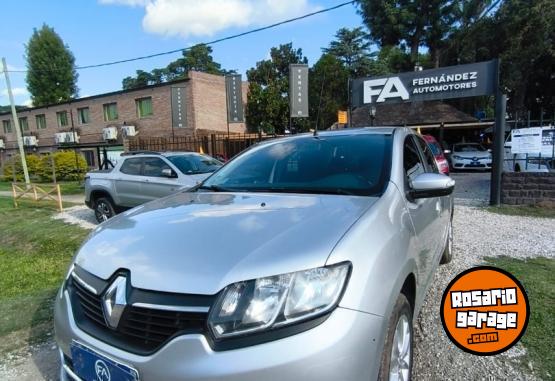 Autos - Renault LOGAN 2018 Nafta 100000Km - En Venta