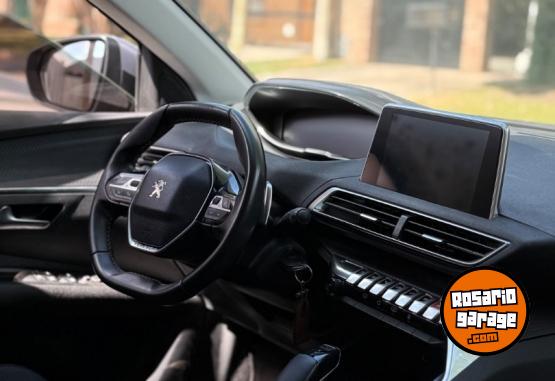 Autos - Peugeot 3008 allure 2018 Nafta 129000Km - En Venta