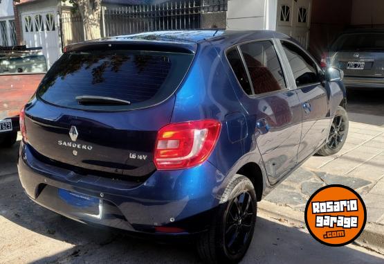Autos - Renault Sandero 2018 Nafta 90000Km - En Venta