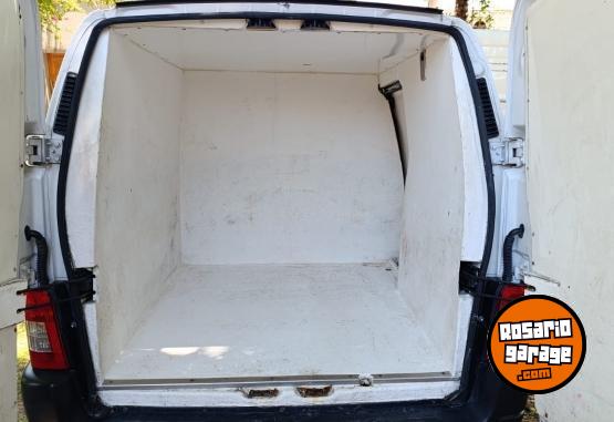 Utilitarios - Citroen BERLINGO 2018 Diesel 110000Km - En Venta