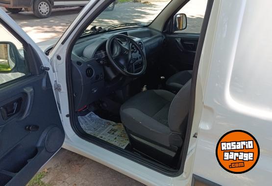 Utilitarios - Citroen BERLINGO 2018 Diesel 110000Km - En Venta