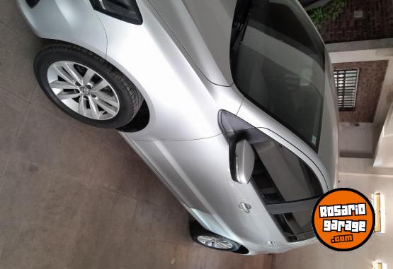 Autos - Volkswagen Fox Connect 2019 Nafta 73000Km - En Venta