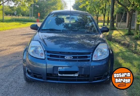 Autos - Ford Viral. 1.0 2011 2011 Nafta 130000Km - En Venta