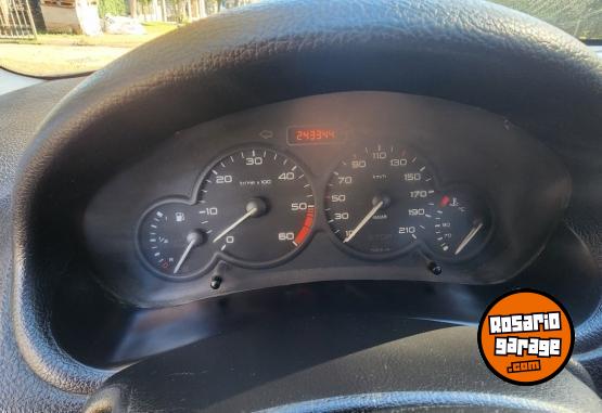 Autos - Peugeot 206 2008 Diesel 111111Km - En Venta