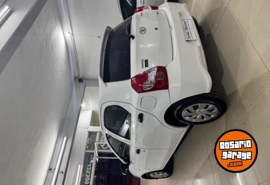 Autos - Toyota ETIOS 2021 Nafta 70000Km - En Venta