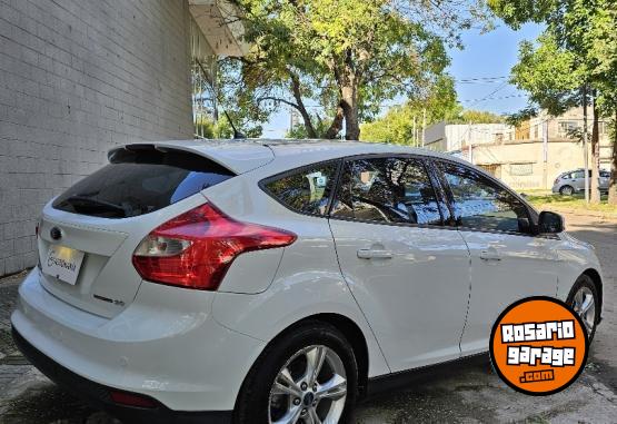 Autos - Ford Focus III 2.0 Se Plus At6 2015 Nafta 135000Km - En Venta