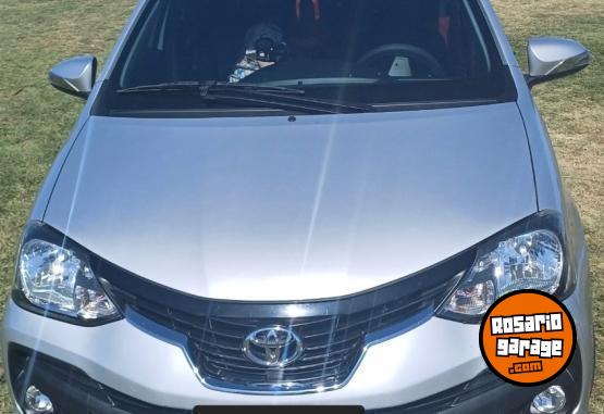 Autos - Toyota Etios platinum 2018 2018 Nafta 92000Km - En Venta