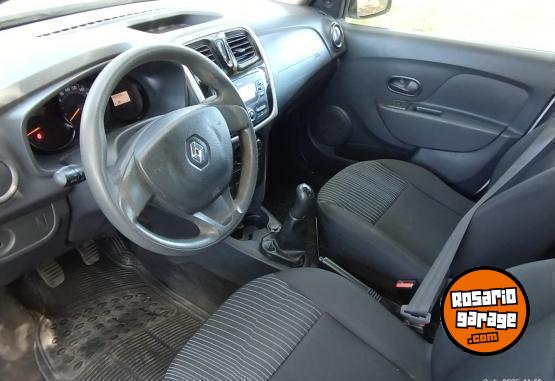 Autos - Renault LOGAN 2019 Nafta 148000Km - En Venta