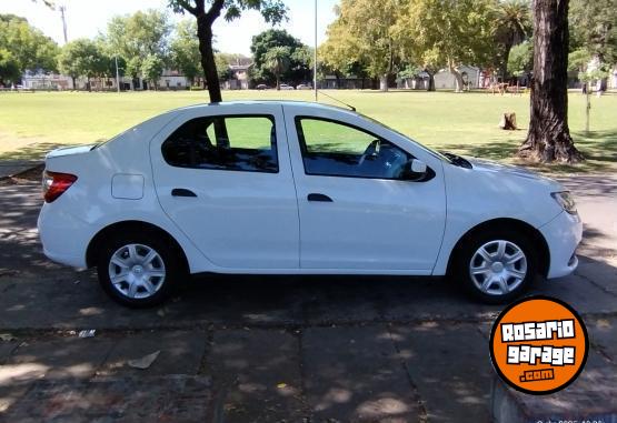 Autos - Renault LOGAN 2019 Nafta 148000Km - En Venta