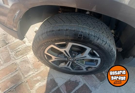 Camionetas - Renault Duster Iconic 2023 Nafta 66000Km - En Venta