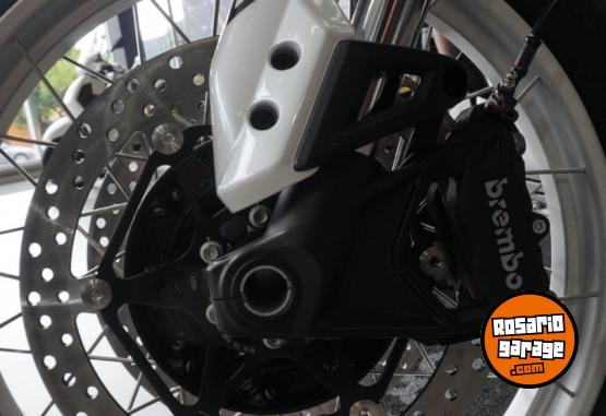 Motos - Guzzi V85 TT 2024 Nafta  - En Venta