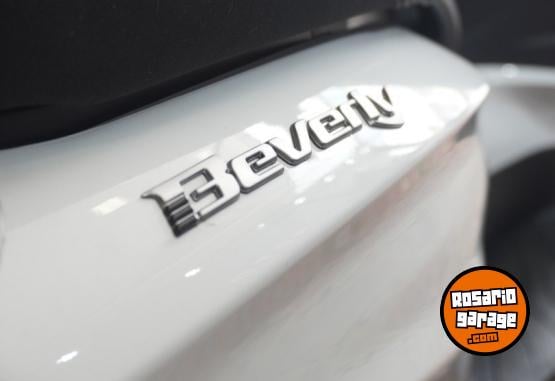 Motos - Piaggio BEVERLY 400 2024 Nafta  - En Venta
